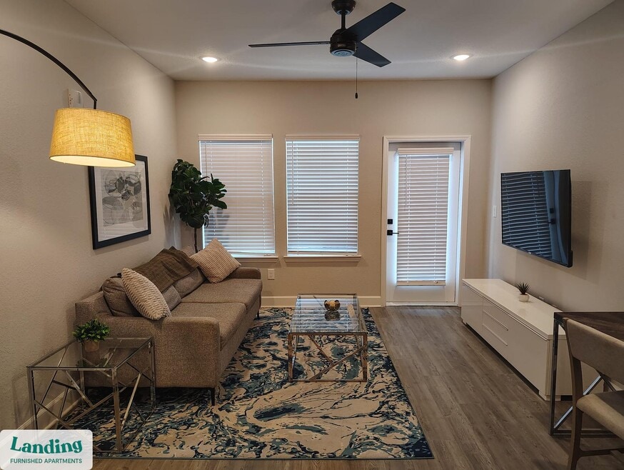 120 NW 148th Terrace unit 717.1408816, Newberry, FL 32669 - photo 1