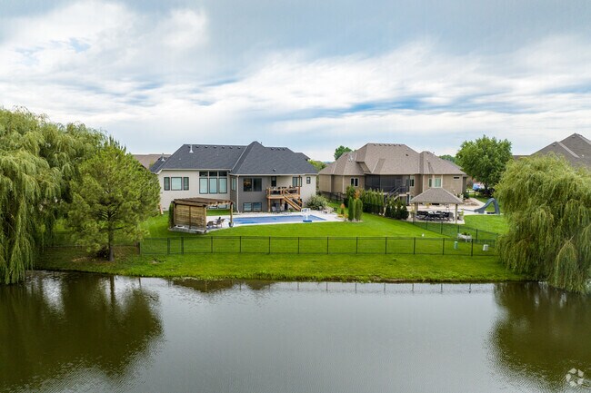 Several of the Maize homes back up to water.