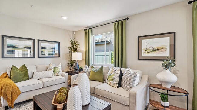 31066 Shining Willow Dr unit 36197987, Winchester, CA 92596 - photo 3