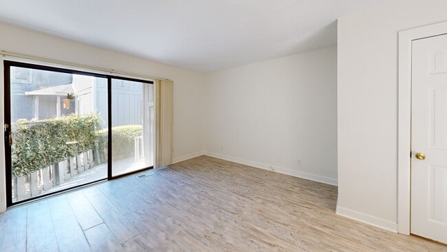 404 71st Ave N unit 709 SAWGRASS VILLAS, Myrtle Beach, SC 29572 - photo 2