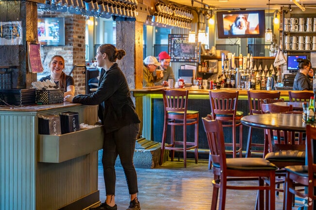 Byers St Bistro is located downtown and has pub food, a large drink selection and spacious seating.