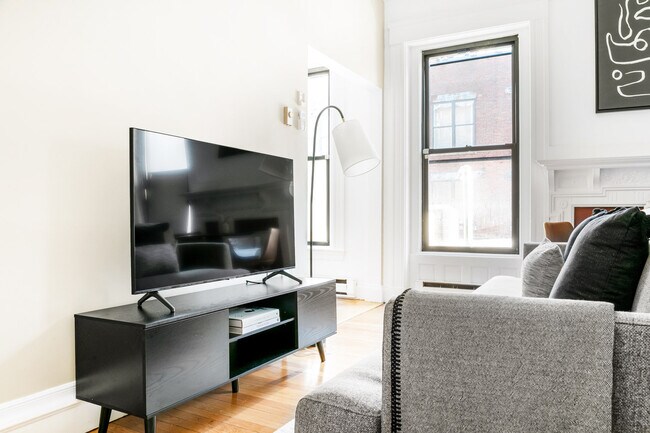 232 Newbury St unit FL2-ID1299, Boston, MA 02116 - photo 3