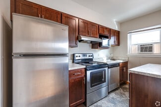 907-919 St Paul Ave, Saint Paul, MN 55116