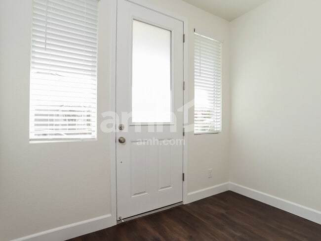 10031 Potomac St, Commerce City, CO 80022 - photo 6