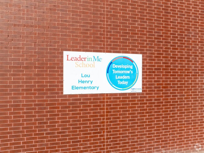 Lou Henry Elementary in Waterloo offers a safe, welcoming place to learn.