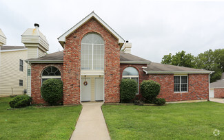 4936 Bethel St, Columbia, MO 65203