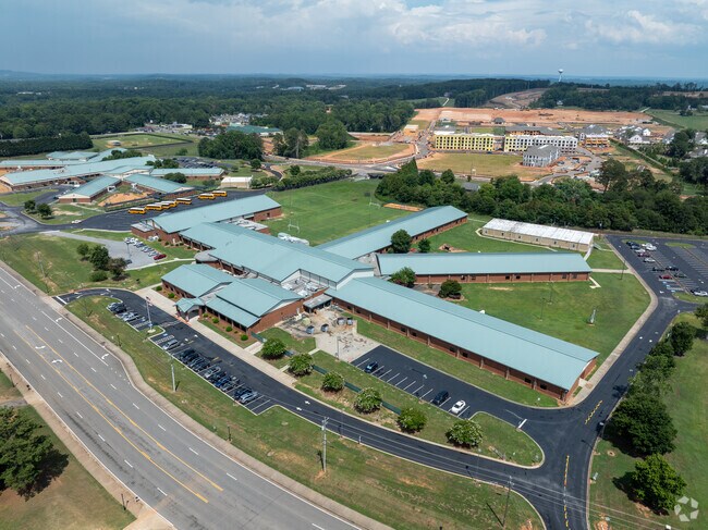 Otwell Middle School has a Reading Proficiency of
51%.