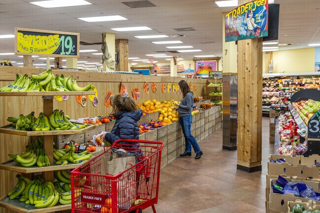 Trader Joe's on Richmond Ave is minutes to Willowbrook.