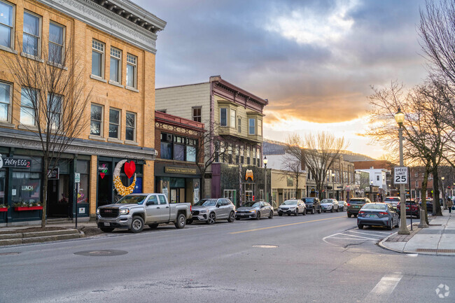 Bennington's Main Street is lined with historic buildings occupied by modern restaurants and shops.
