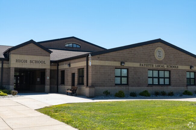 Fayette Jr/Sr High School provides education in the neighborhood of Fayette.