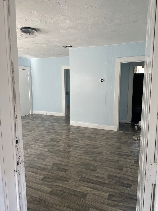 3033 Thomas St, Jacksonville, FL 32254 - photo 2