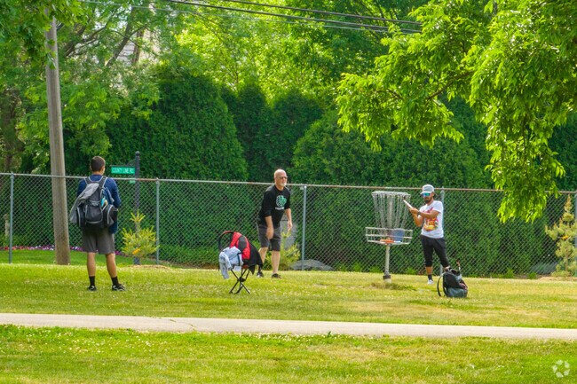 Katherine Legge Memorial Park has a disc golf course for residents of Forest Hills.