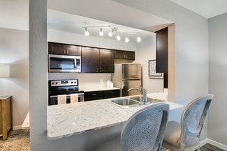 970 Bunker Hill Rd, Houston, TX 77024