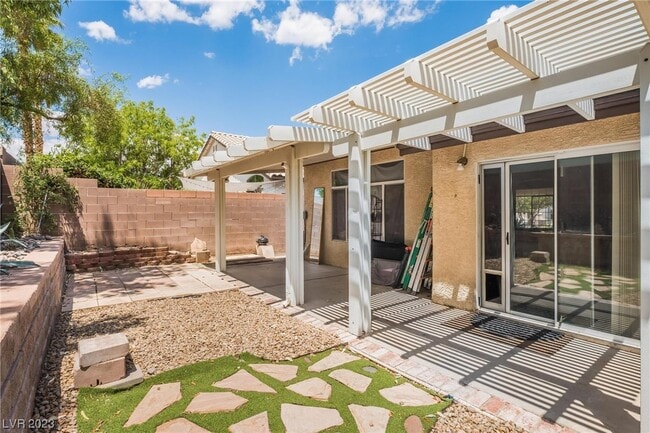 1319 Winter Solstice Ave, Henderson, NV 89014 - photo 3