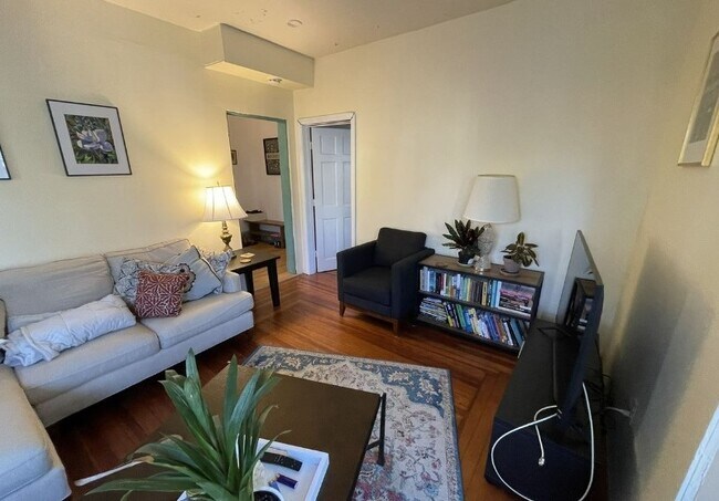 44 Benton Rd unit 1, Somerville, MA 02143 - photo 5