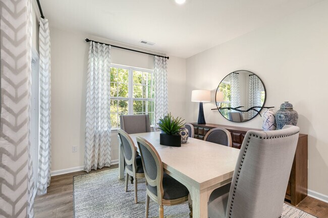 3000 Platinum Cir unit 36205121, West End, NC 27376 - photo 7