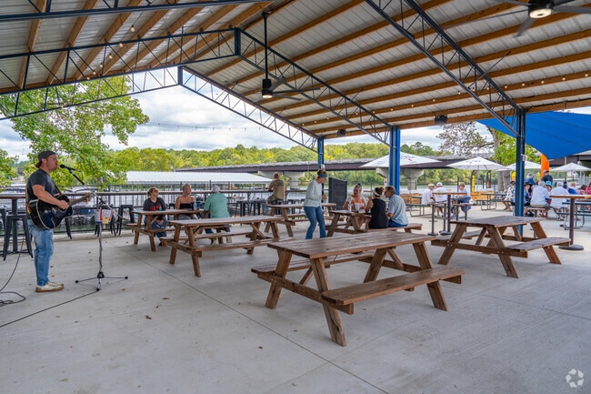 501 Lakeside in Piney features food trucks and live music on the water.