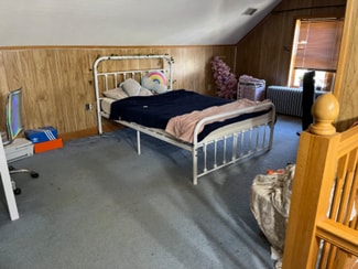 1466 Philadelphia St, Indiana, PA 15701