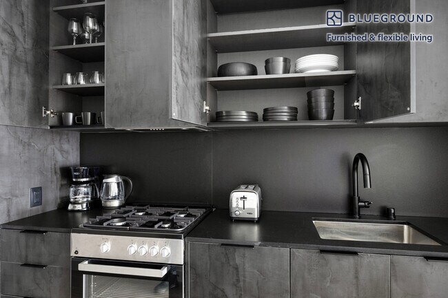 3667 Keystone Ave unit FL3-ID1189, Los Angeles, CA 90034 - photo 7