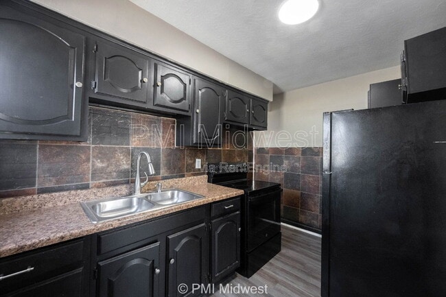 1937 King Ave, Indianapolis, IN 46222 - photo 6