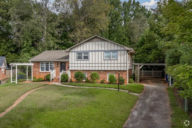 Find lovely two-story split-level style homes at South Fork in Winston-Salem.