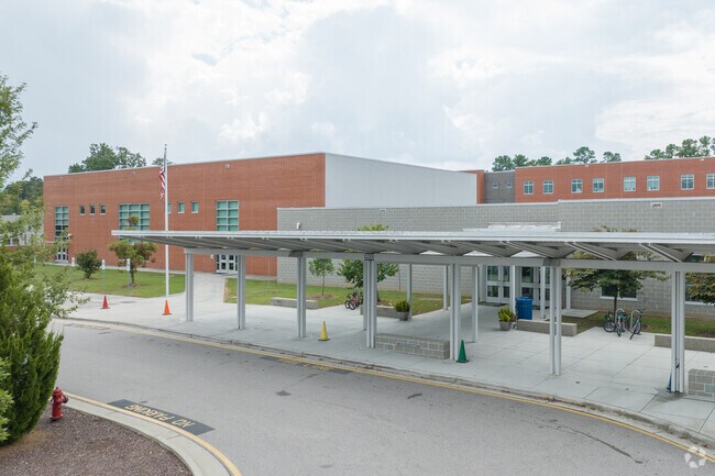 Abbott's Creek Elementary School serves students in the Falls River community.