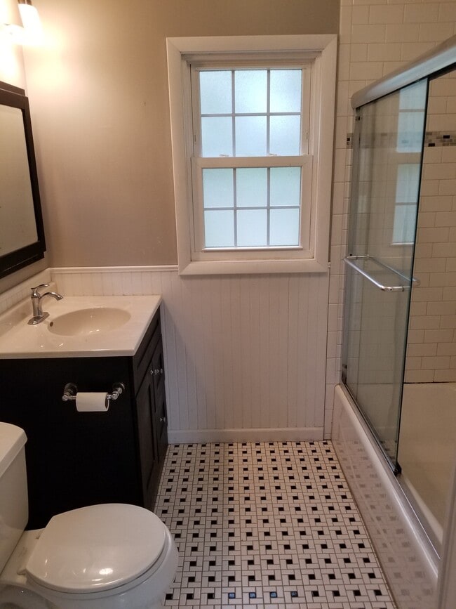Main Floor Bathroom