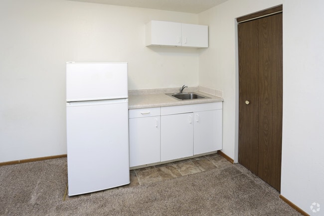 Amrock Apartments, Fargo, ND 58103 - photo 3