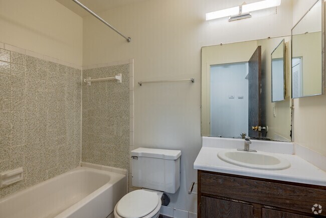 1BR, 1BA Bathroom