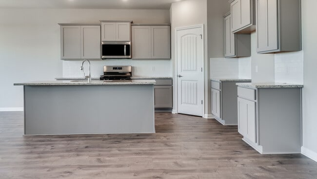 4681 E Ridge Rd, Lake Charles, LA 70607 - photo 3