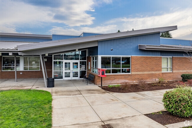 Crestline Elementary School welcomes students form all over Vancouver, WA.
