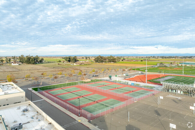 Estrellita Continuation High School and Liberty Ranch High School has great tennis courts.