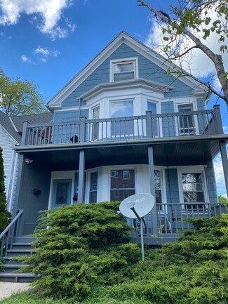 1712 E Park Place Unit 2, Milwaukee, WI 53211