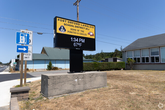 Driftwood Elementary School is a public school in Port Orford OR.