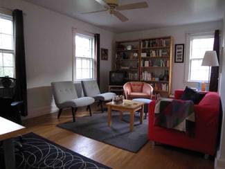 601 Pitt St Unit 2, Fredericksburg, VA 22401