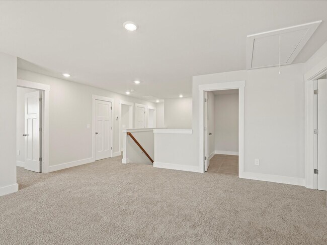 300 Roderick Ln unit 37076445, Greenville, SC 29605 - photo 6