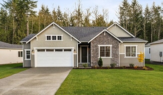 51 Mccartney Ln, Port Ludlow, WA 98365