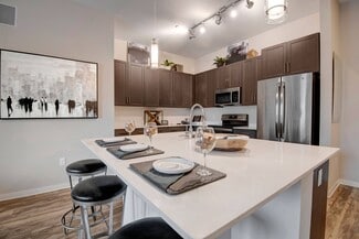 4001 N Central Ave, Phoenix, AZ 85012