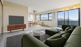 2805 N 47th St, Philadelphia, PA 19131