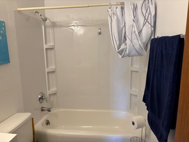 1902 W Broadway unit 1902 westbroadway, Monona, WI 53713 - photo 4