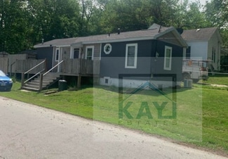 2156 N Washington Ave, Springfield, MO 65803
