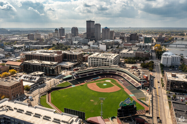 Santa Clara enjoy all Dayton has to offer including the Dayton Dragons ball club.