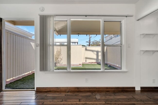 Burton Way Luxury Investments LLC - 332 La Peer, Beverly Hills, CA 90211 - photo 7