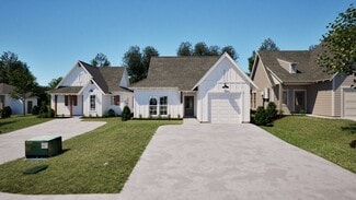 100 Firefly Ln Unit 36461502, Opelika, AL 36801