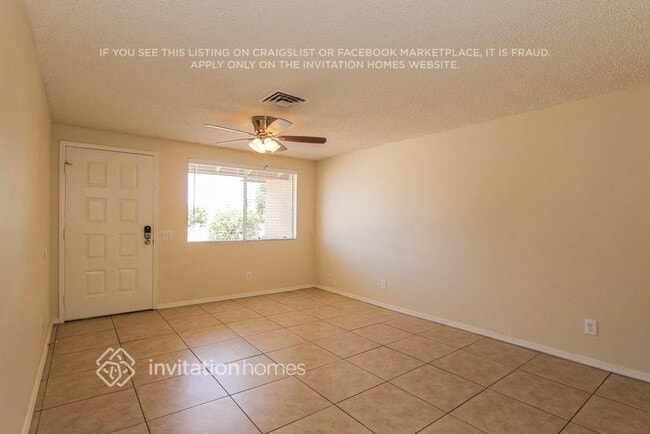 6121 W Zoe Ella Way, Glendale, AZ 85306 - photo 2