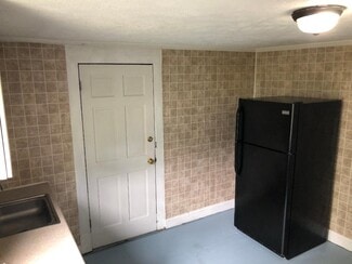445 Pennsylvania Ave Unit 2, Morgantown, WV 26501