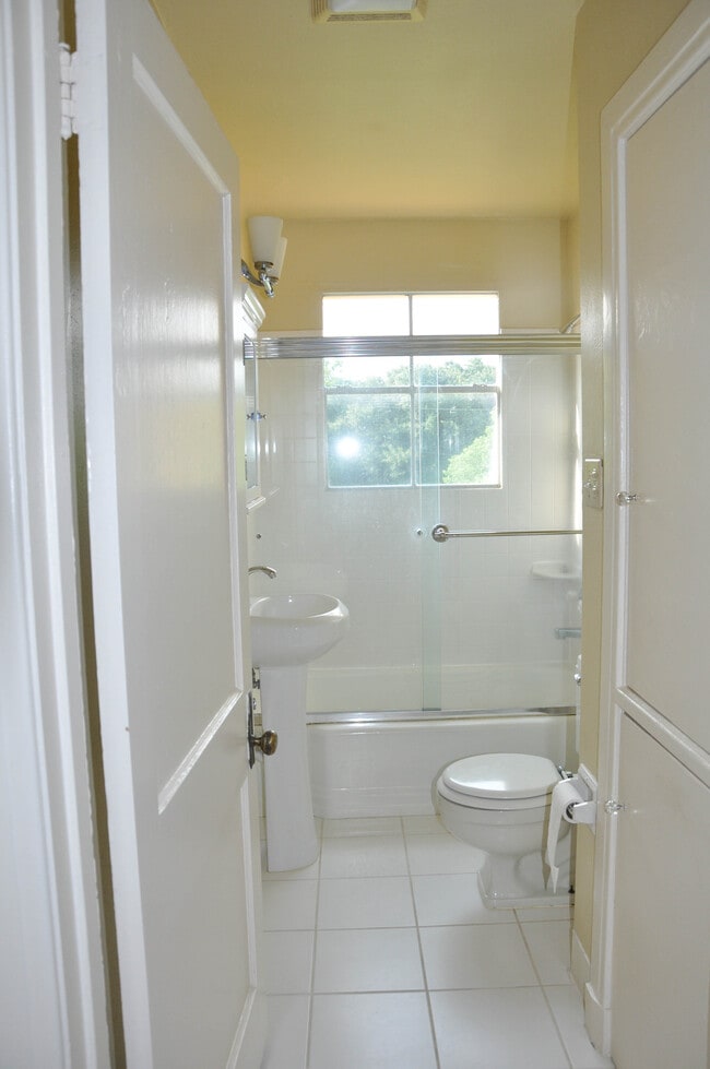 912 N 6th St unit 912, Baton Rouge, LA 70802 - photo 7