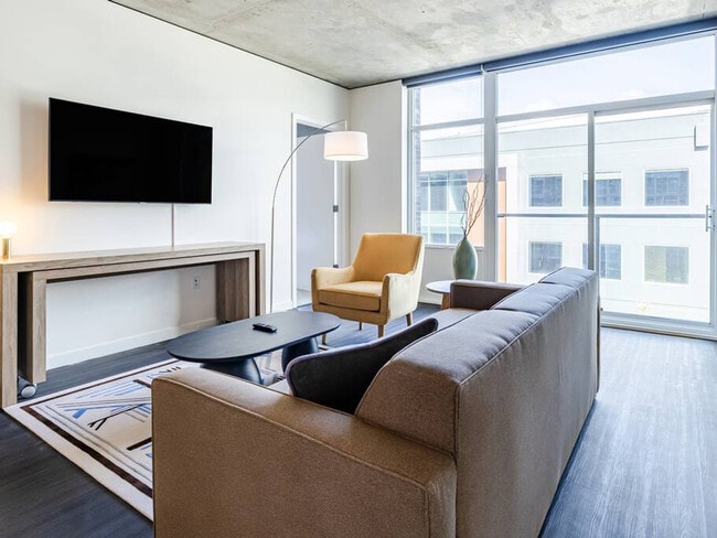 1550 NW Naito Pkwy unit ID1226764P, Portland, OR 97209 - photo 3