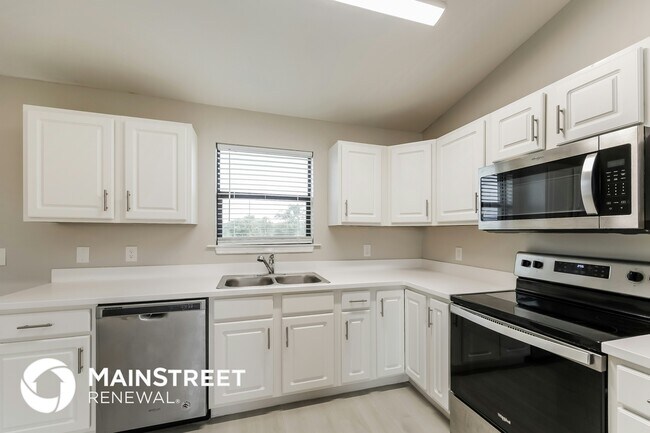 148 Partridge St, Lehigh Acres, FL 33974 - photo 6