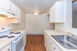 600 Black Lake Blvd SW, Olympia, WA 98502